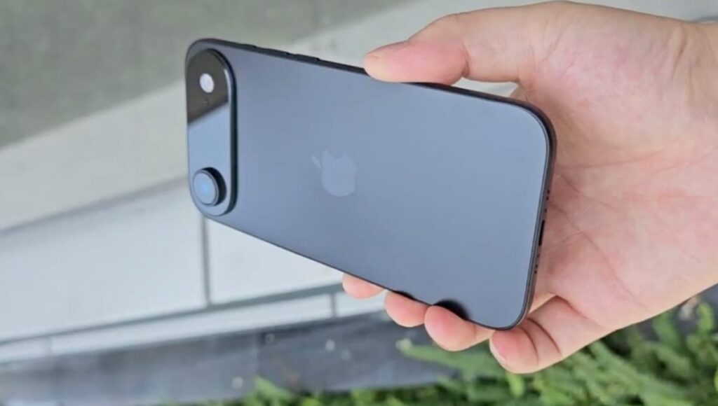 iPhone 17 Air Battery Leak