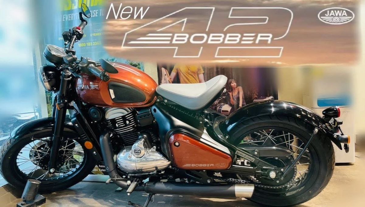 jawa-42-bobber-2025-red-colour-india jawa-42-bobber-2025-red-colour-india