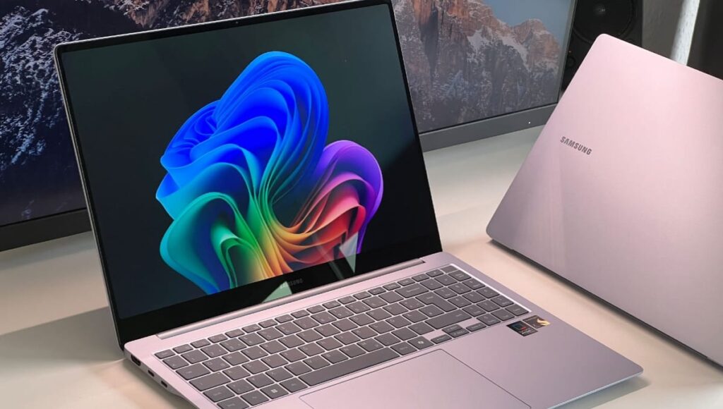 Samsung ने लॉन्च किया नया AI लैपटॉप Galaxy Book 4 Edge, जानें कीमत, फीचर्स और ऑफर Galaxy Book 4 Edge Launched