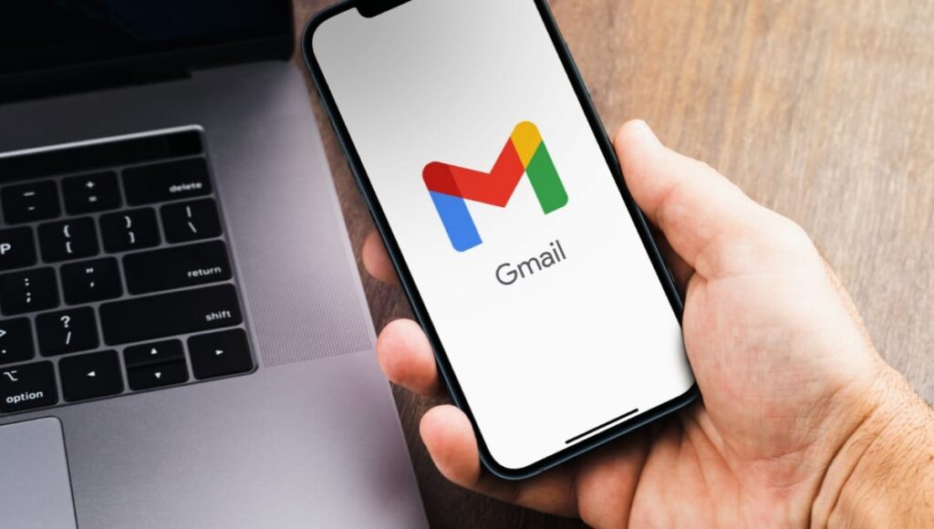 250 करोड़ Gmail यूजर्स का प्राइवेट डेटा लीक, इंटरनेट पर मचा हड़कंप Gmail Account Takeovers Big News 2025