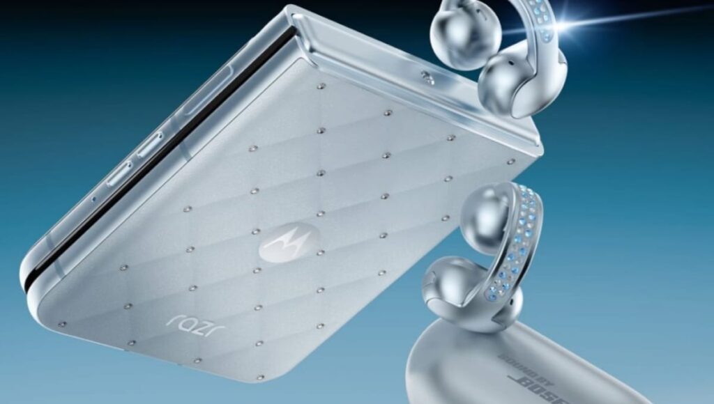 Swarovski क्रिस्टल वाले Motorola Razr 60 और Moto Buds Loop 1 सितंबर को इंडिया में धमाकेदार लॉन्च Motorola Razr 60 Buds Loop 1